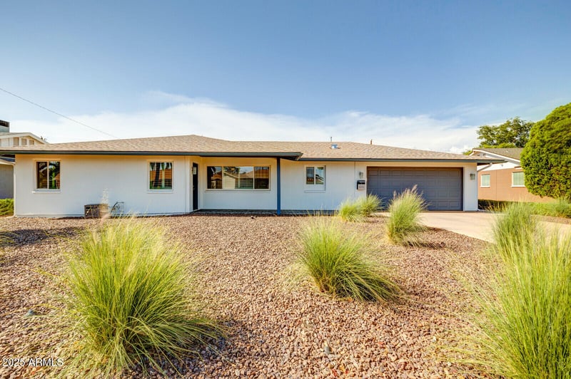 8242 Mulberry Ln, Scottsdale, AZ 85251