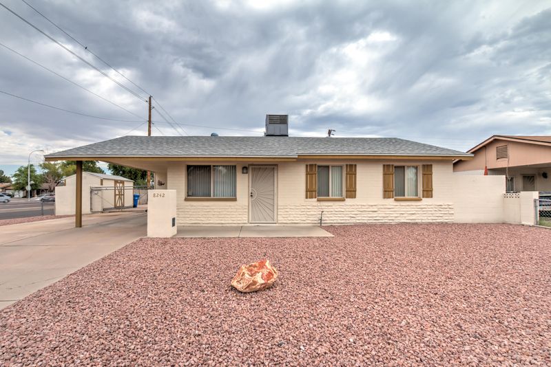 8242 W Indianola Ave, Phoenix, AZ 85033