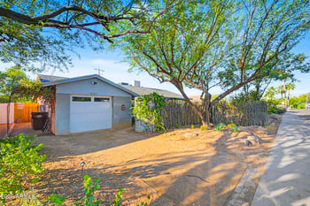 8243 Monte Vista Rd, Scottsdale, AZ 85257