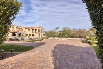 8243 Mockingbird Ln, Paradise Valley, AZ 85253