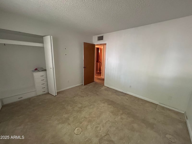 8243 Piccadilly Rd, Phoenix, AZ 85033