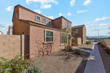 8244 Albeniz Pl, Phoenix, AZ 85043