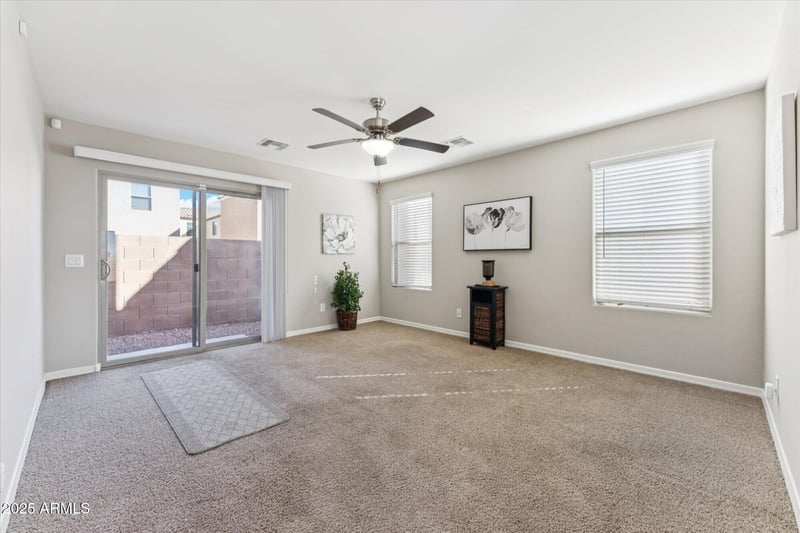 8244 Albeniz Pl, Phoenix, AZ 85043