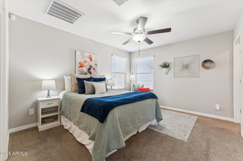 8244 Albeniz Pl, Phoenix, AZ 85043