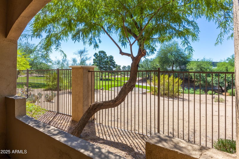 8245 Bell Rd #127, Scottsdale, AZ 85260