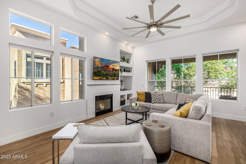 8245 Bell Rd #221, Scottsdale, AZ 85260