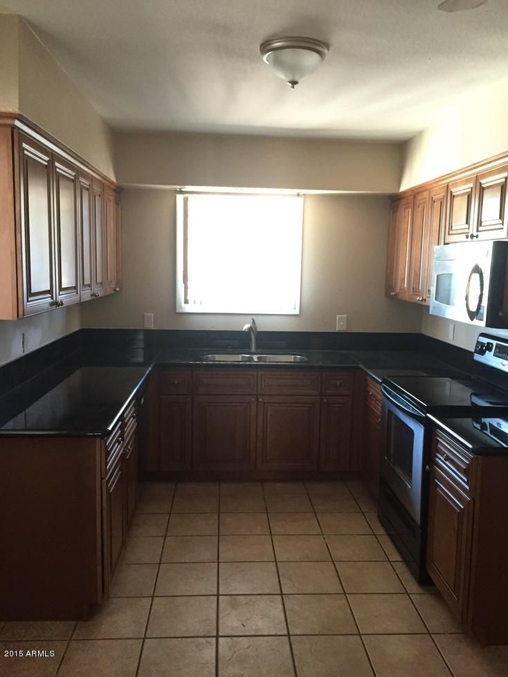 8245 S 24th St #1, Phoenix, AZ 85042