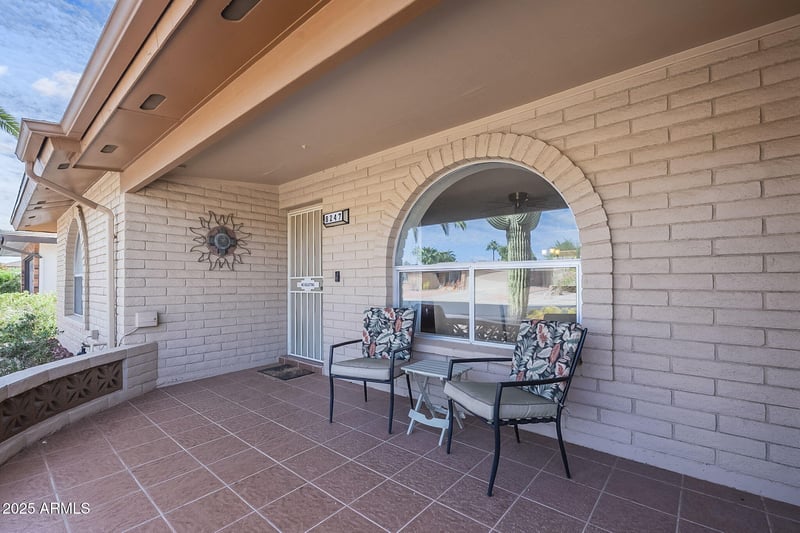 8247 Kilarea Ave, Mesa, AZ 85209