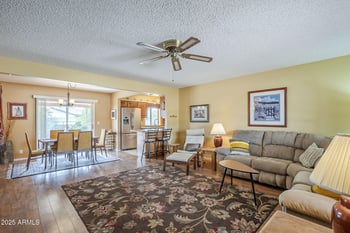 8247 Kilarea Ave, Mesa, AZ 85209