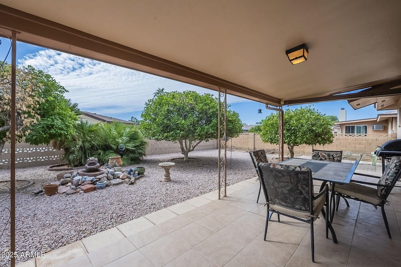 8247 Kilarea Ave, Mesa, AZ 85209