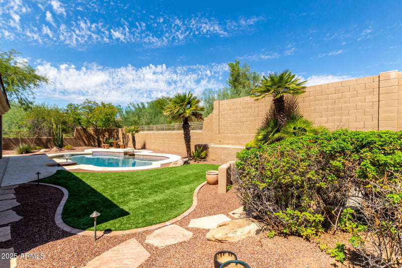 8248 Chino Dr, Scottsdale, AZ 85255