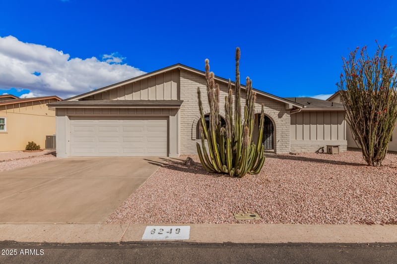 8248 Emelita Ave, Mesa, AZ 85208