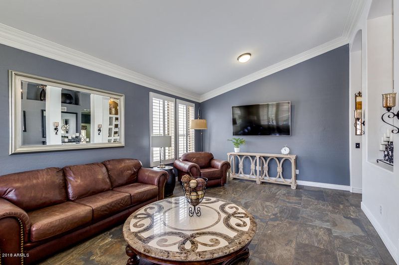 825 E Goldenrod St, Phoenix, AZ 85048