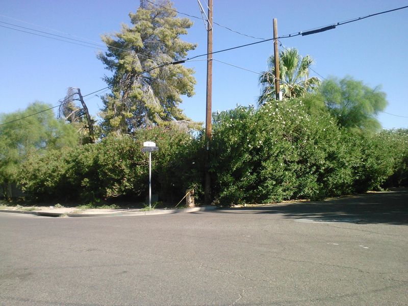 825 E Old Southern Ave #1, Phoenix, AZ 85042