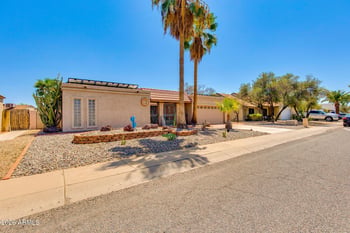 825 Piute Ave, Phoenix, AZ 85024
