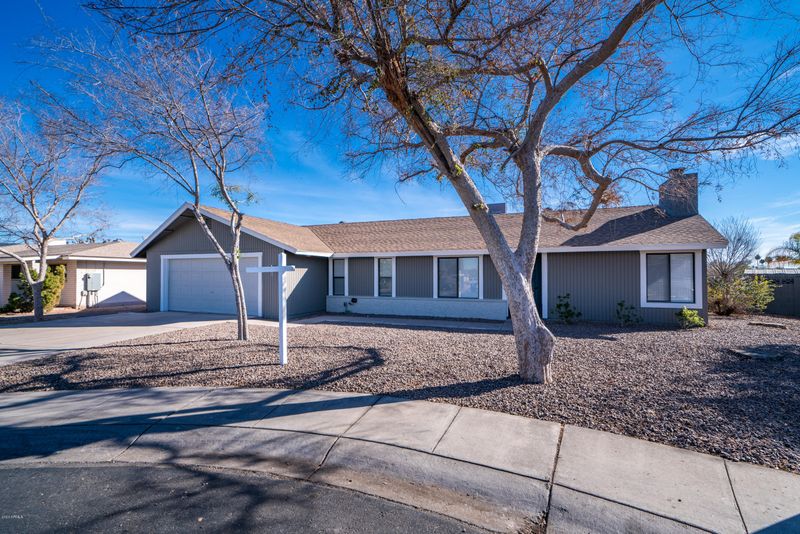825 N Apache Dr, Chandler, AZ 85224