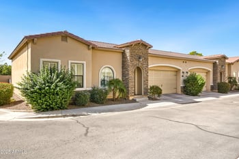825 Reagan Way, Phoenix, AZ 85021