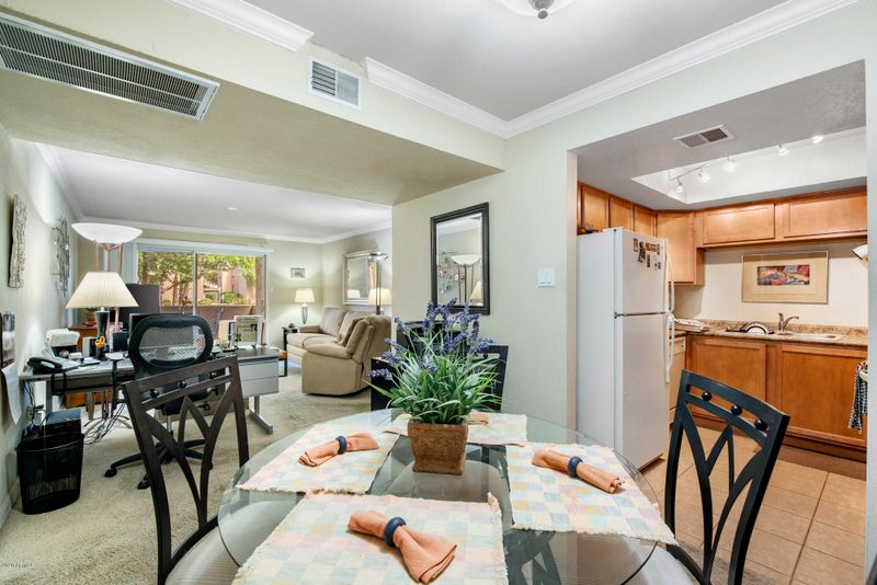 8250 E Arabian Trl #109, Scottsdale, AZ 85258