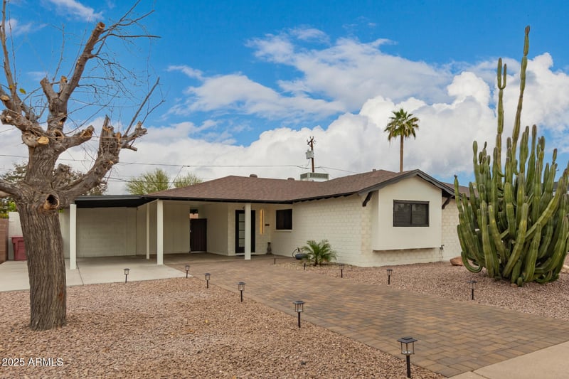 8252 Heatherbrae Ave, Scottsdale, AZ 85251