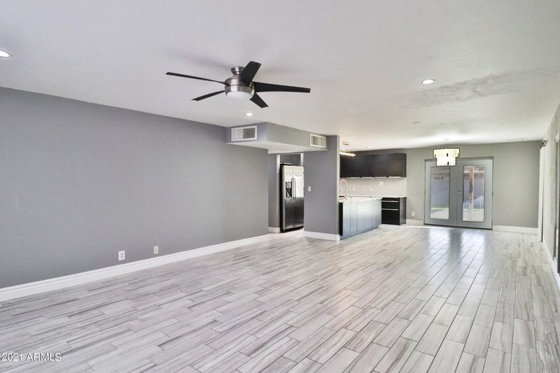8253 E Roma Ave, Scottsdale, AZ 85251