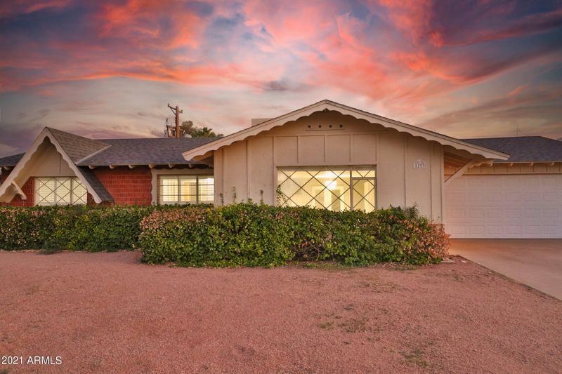 8253 E Roma Ave, Scottsdale, AZ 85251