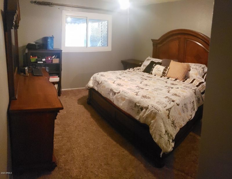 8253 W Osborn Rd, Phoenix, AZ 85033