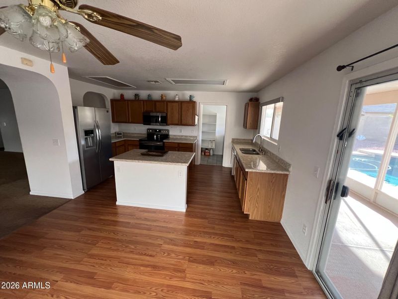 8254 E Posada Ave, Mesa, AZ 85212
