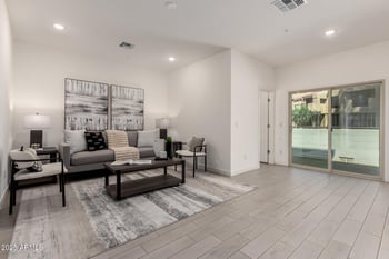 8255 22nd Dr, Phoenix, AZ 85021