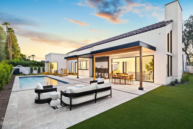 8255 Morgan Trl, Scottsdale, AZ 85258