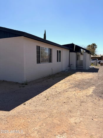 826 1st St, Douglas, AZ 85607