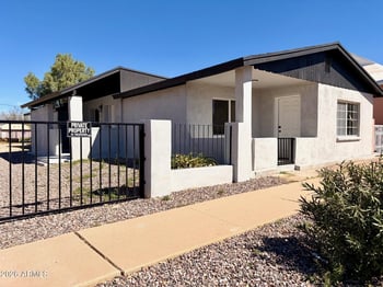 826 1st St, Douglas, AZ 85607