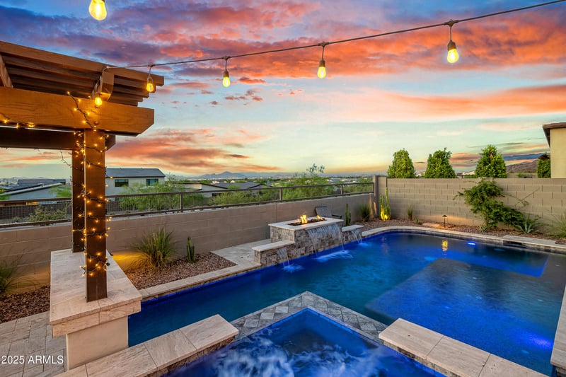 826 Buist Ave, Phoenix, AZ 85042