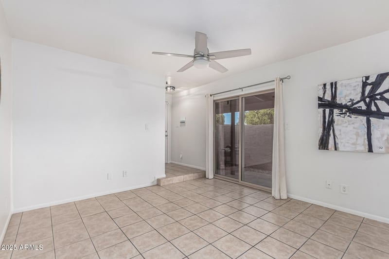 826 Casitas Dr #A, Tempe, AZ 85281