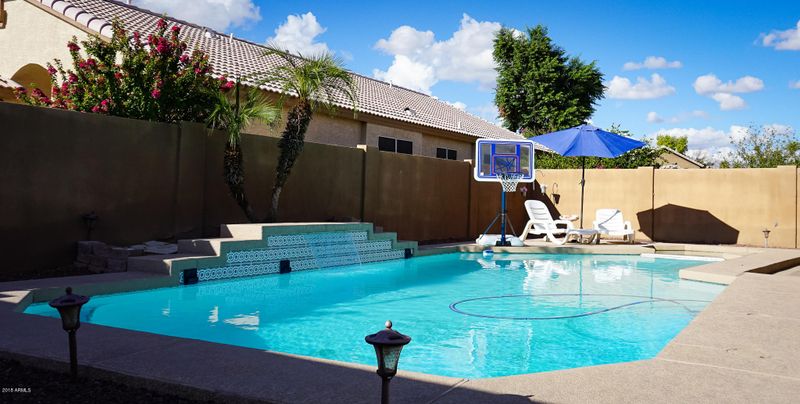 826 E Geronimo Ct, Chandler, AZ 85225