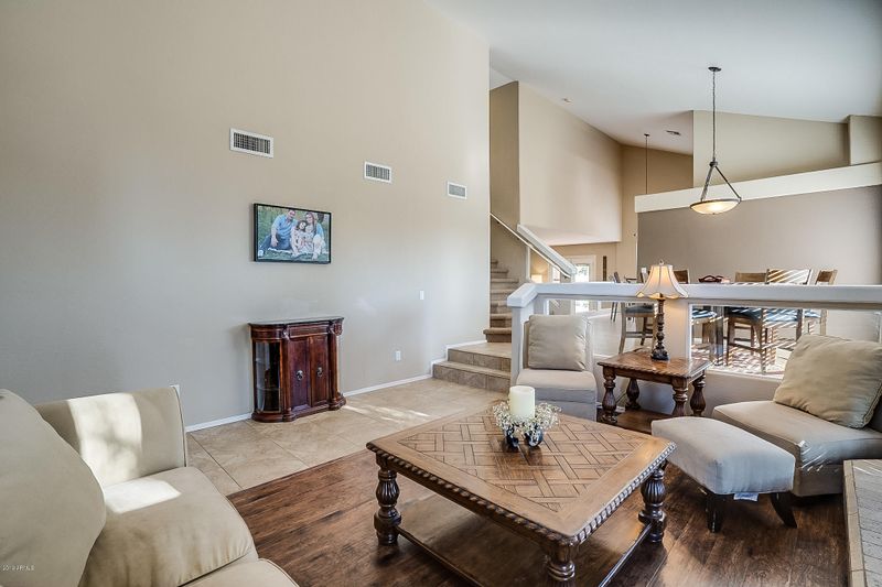 826 E Rolls Cir, San Tan Valley, AZ 85143