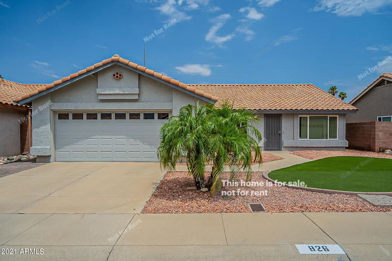 826 E Wagoner Rd, Phoenix, AZ 85022