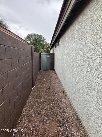 826 Rossi Ct, San Tan Valley, AZ 85140