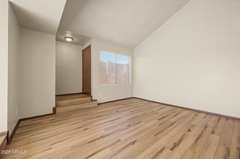 826 Casitas Dr #B, Tempe, AZ 85281