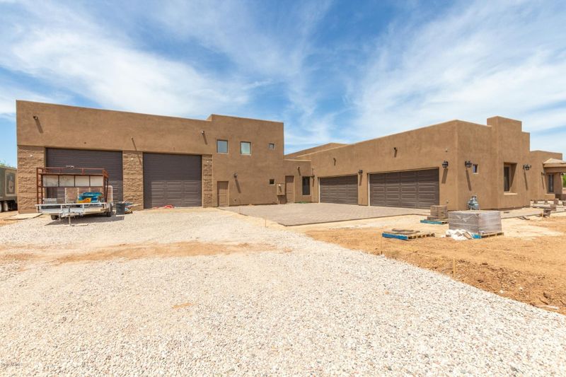 826 W Windward Ct, Phoenix, AZ 85086
