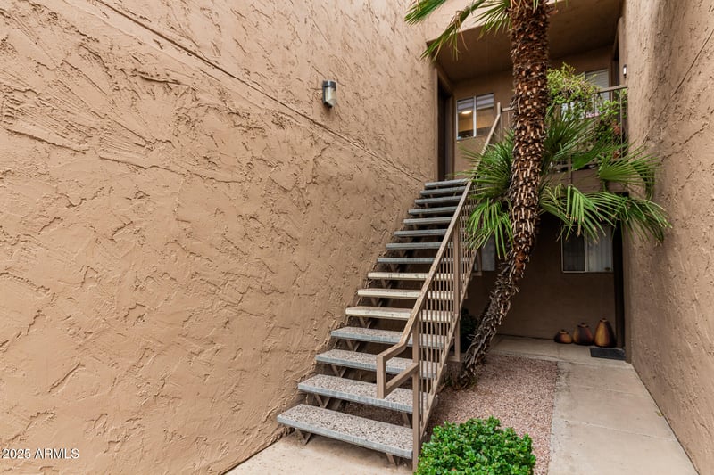 8260 Arabian Trl #257, Scottsdale, AZ 85258