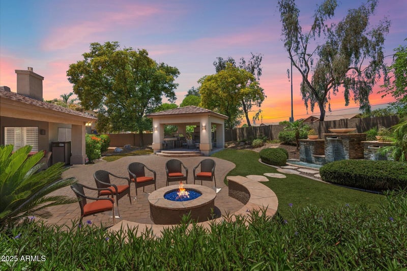 8260 Cielo Grande Ave, Peoria, AZ 85383