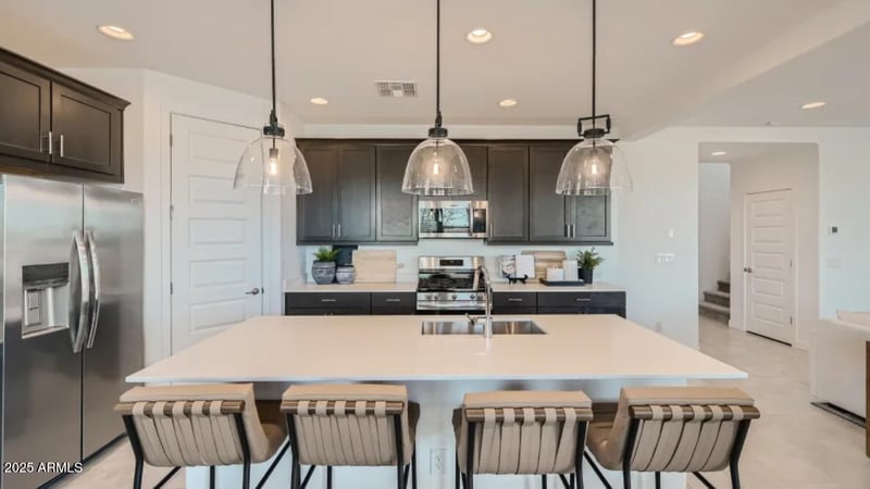 8261 Peterson Ave, Mesa, AZ 85212