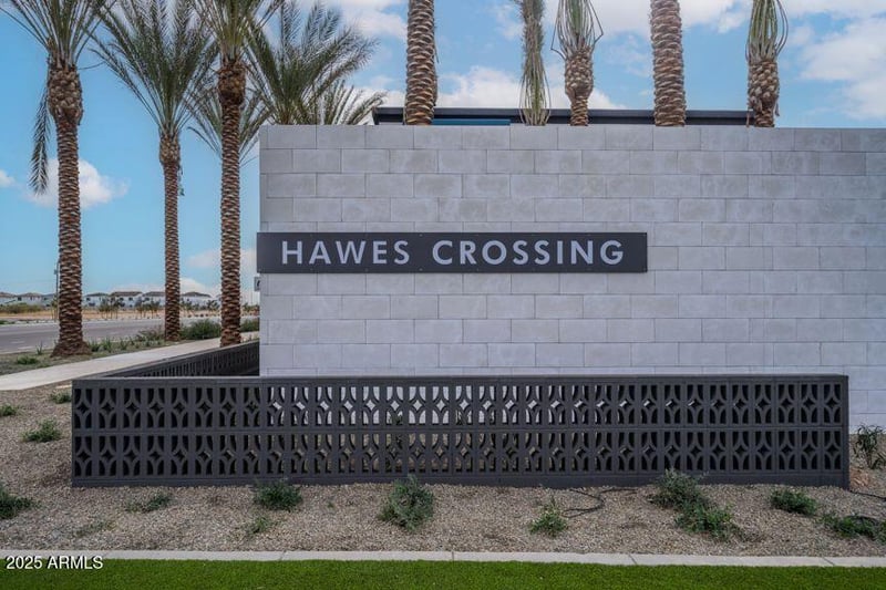 8261 Quintana Ave, Mesa, AZ 85212