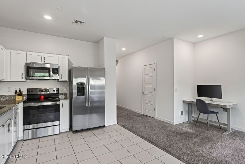 8267 N 22nd Dr, Phoenix, AZ 85021