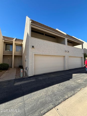 827 Redondo Dr, Tempe, AZ 85282