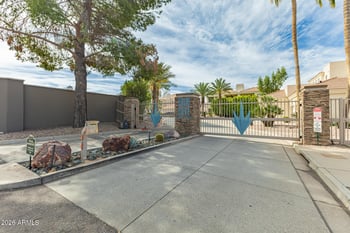 8270 Hayden Rd #2004, Scottsdale, AZ 85258