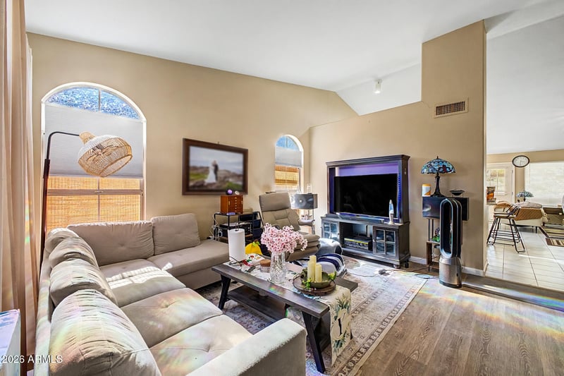 8270 W Voltaire Ave, Peoria, AZ 85381