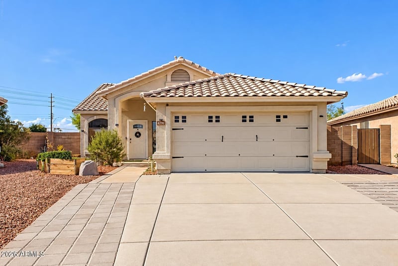 8270 W Voltaire Ave, Peoria, AZ 85381