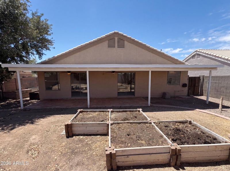 8271 N 112th Ave, Peoria, AZ 85345