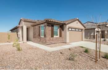 8272 170th Ln, Waddell, AZ 85355
